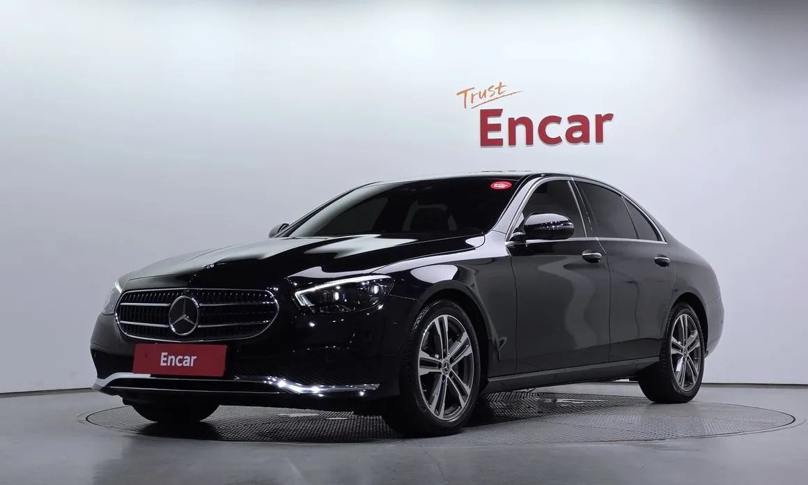 Mercedes-Benz E-Class 2021