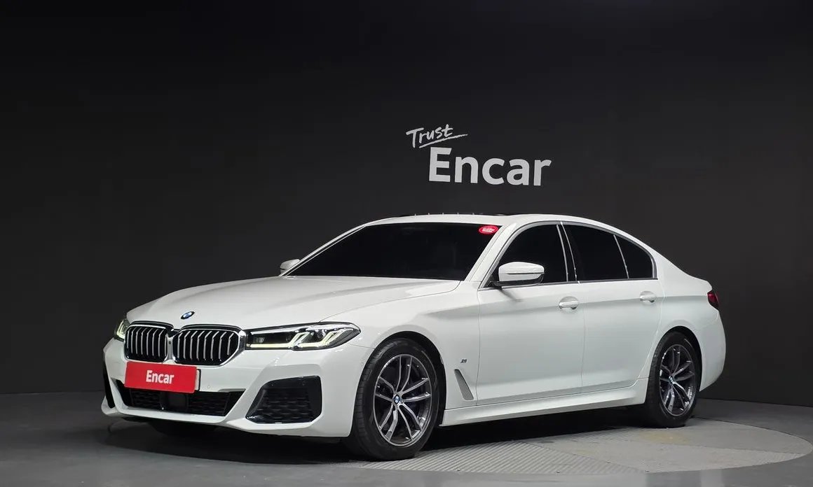 BMW 5-Series 2023