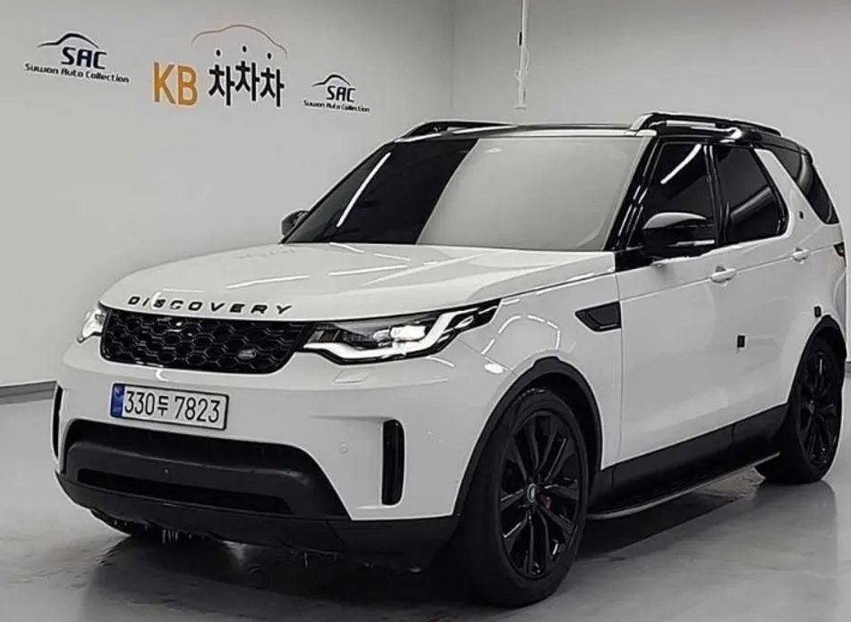 Land Rover Discovery 2023