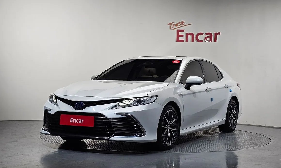 Toyota Camry 2024