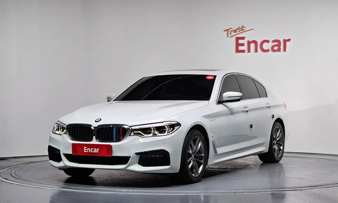 BMW 5-Series 2020