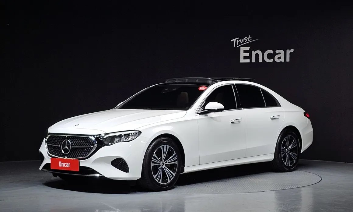 Mercedes-Benz E-Class 2026
