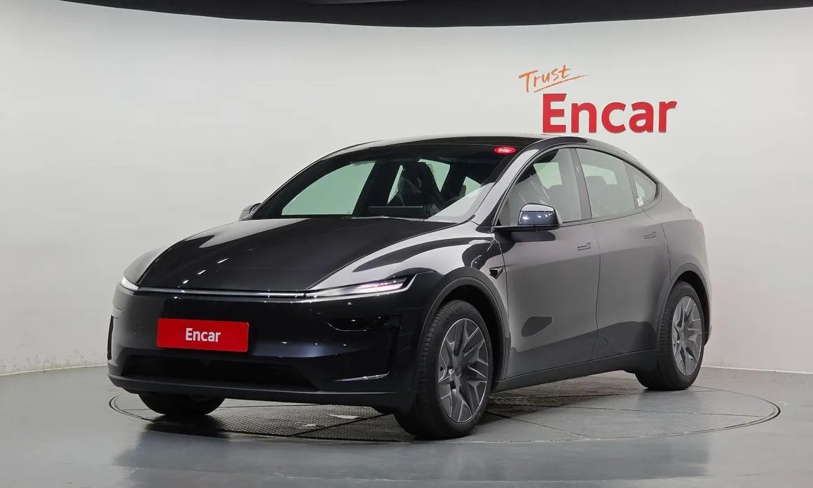 Tesla Model Y 2026