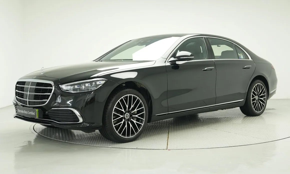 Mercedes-Benz S-Class 2024