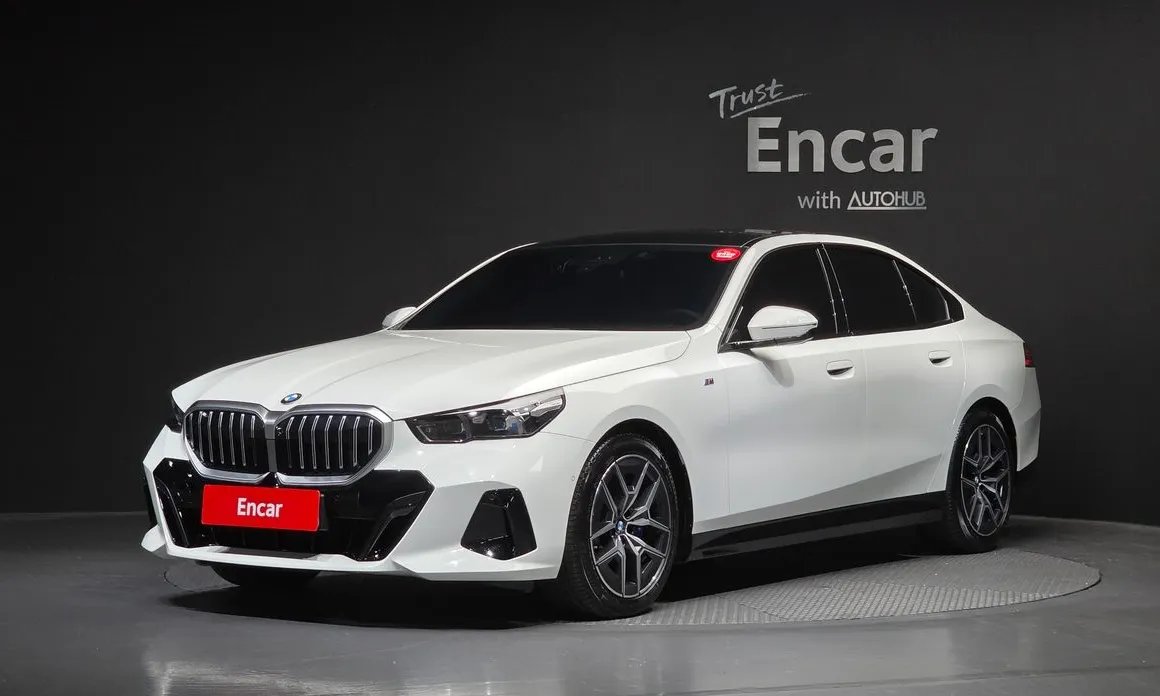 BMW 5-Series 2025