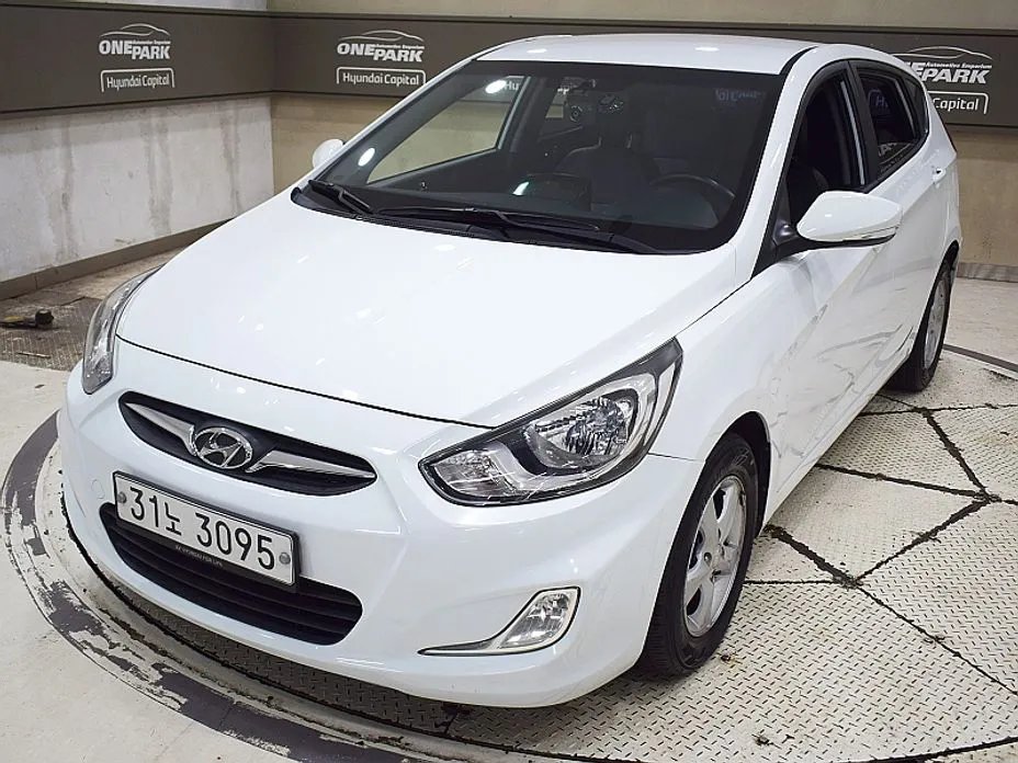 Hyundai Accent 2015