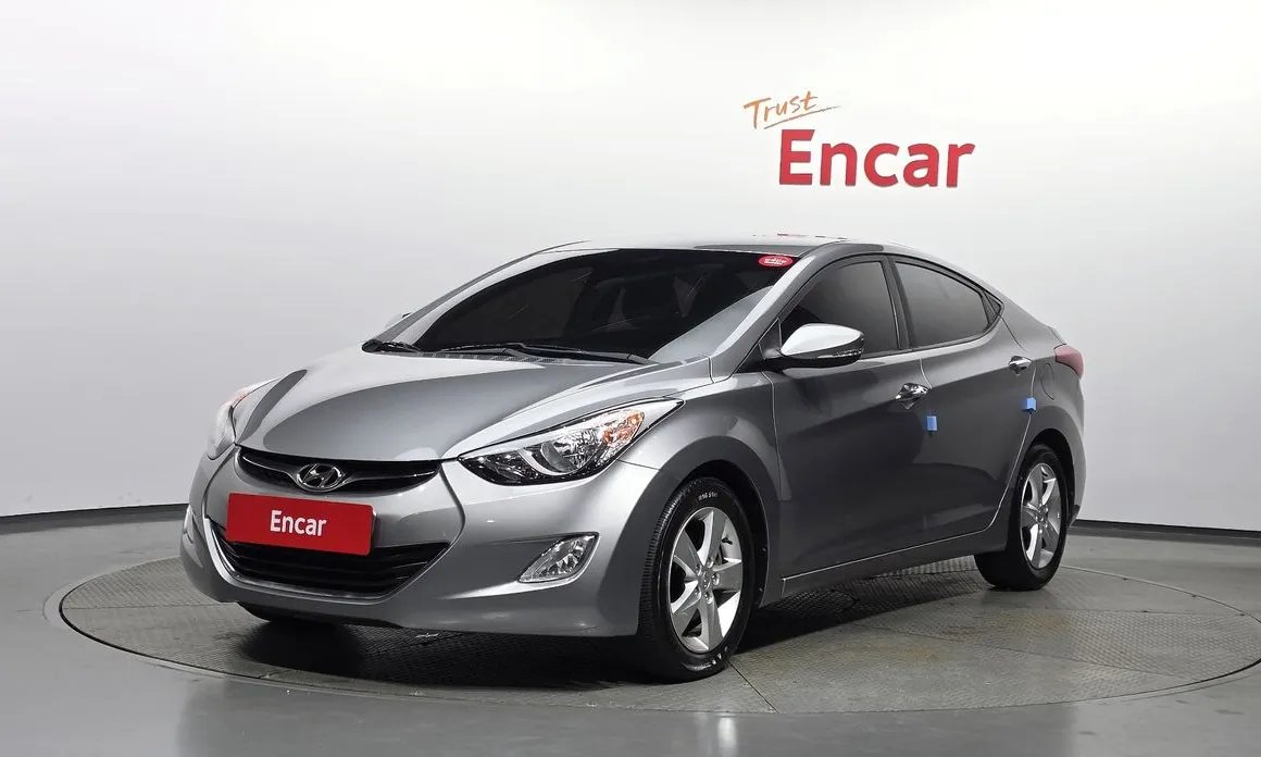 Hyundai AVANTE 2012