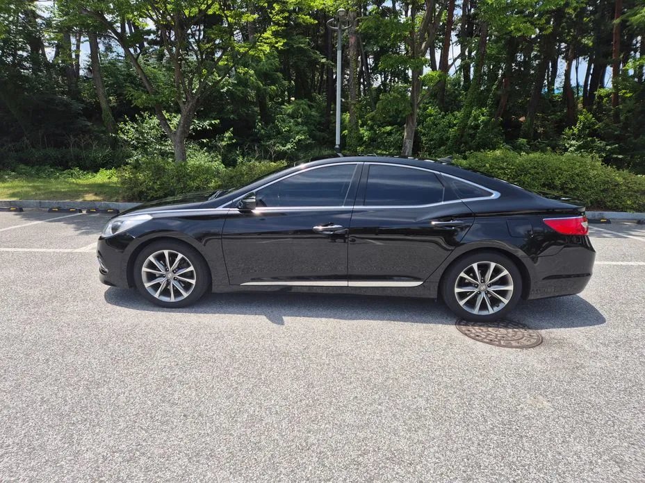 Hyundai Grandeur 2015