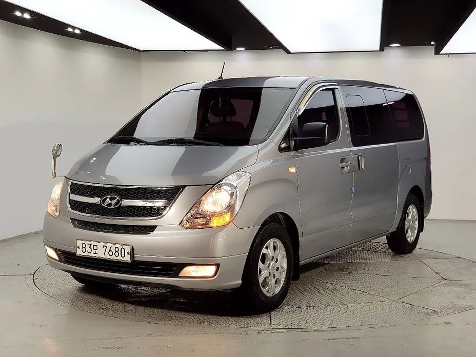 Hyundai Starex 2012