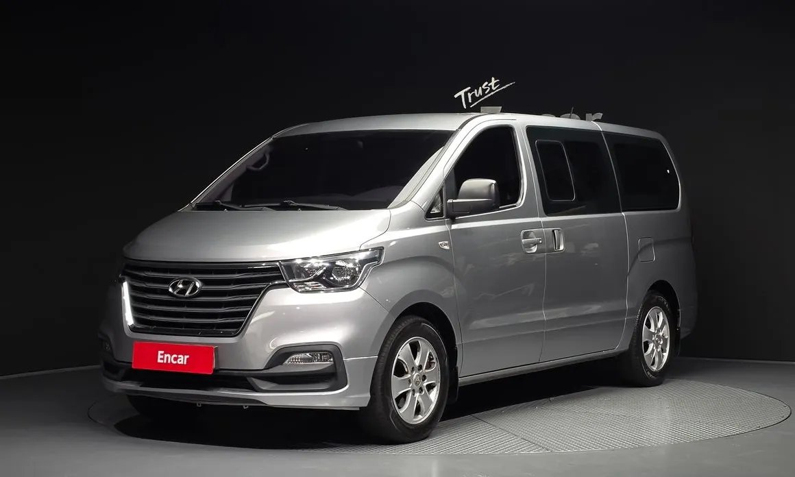 Hyundai Starex 2019