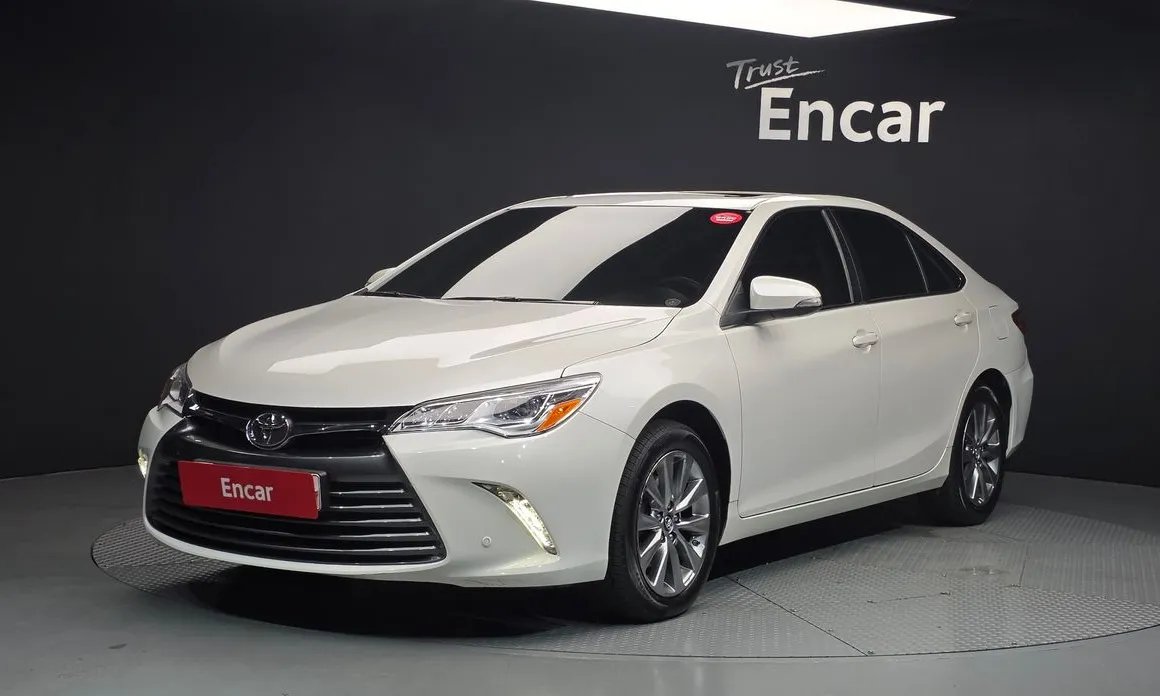 Toyota Camry 2017