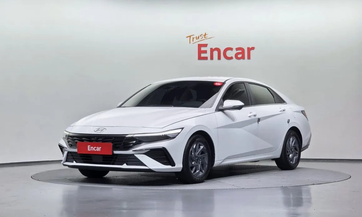 Hyundai AVANTE 2025