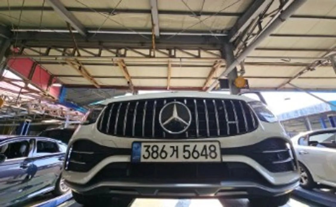 Mercedes-Benz GLC-Class 2021
