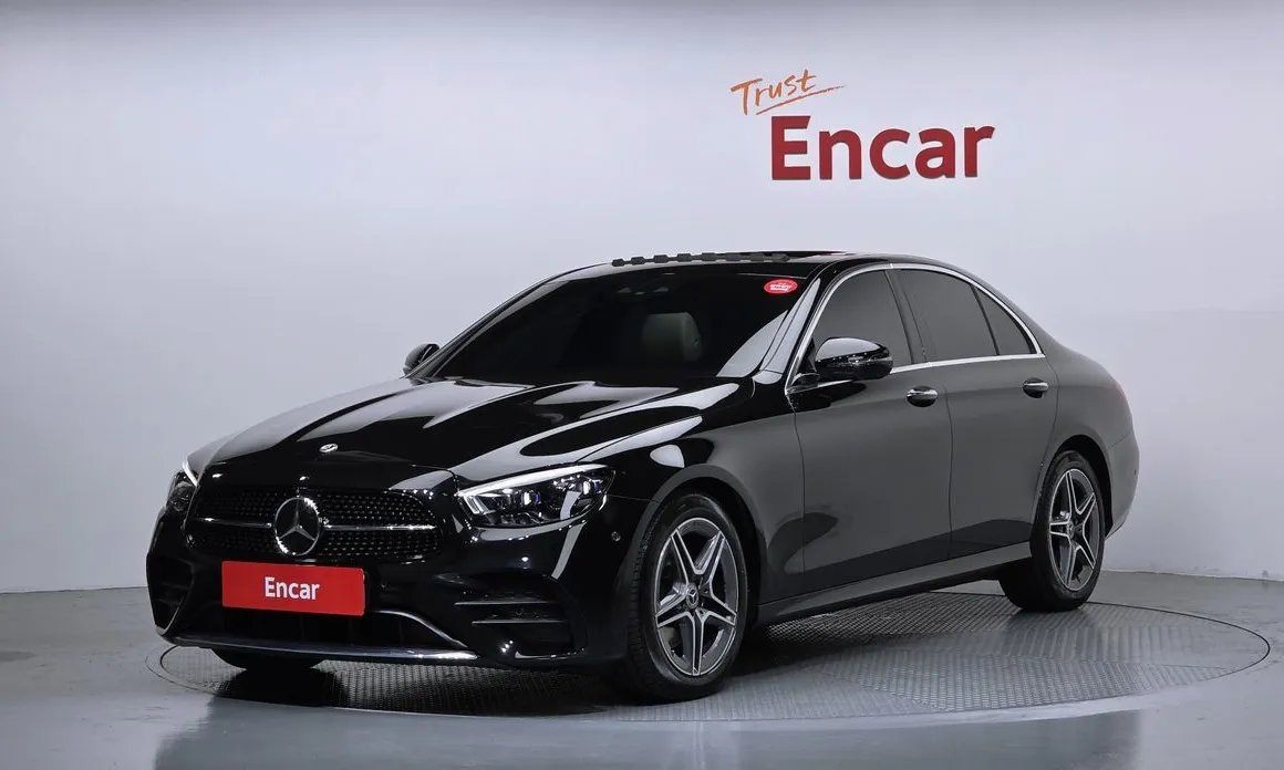Mercedes-Benz E-Class 2023