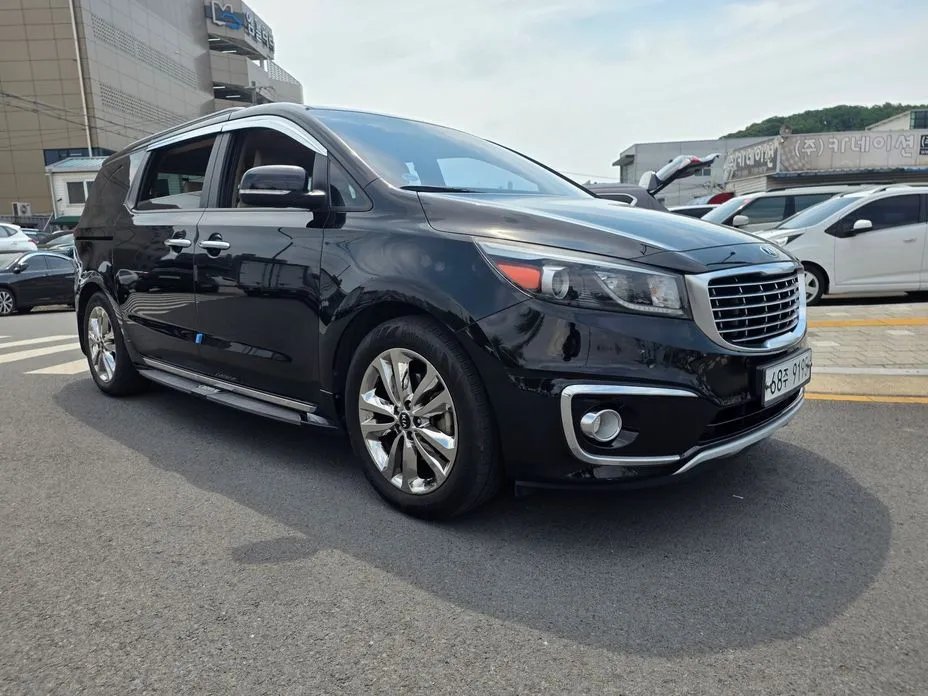 Kia Carnival 2015