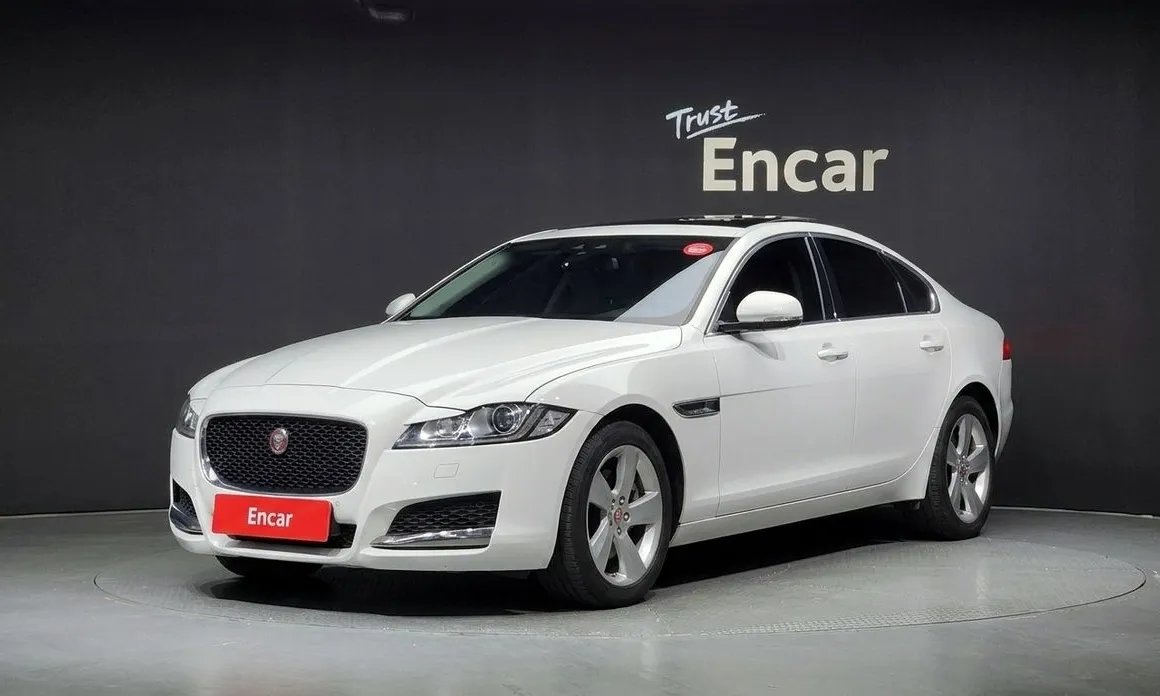 Jaguar XF 2018
