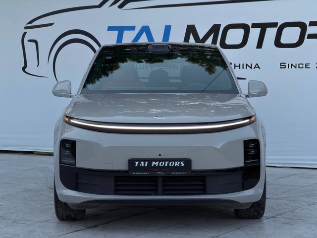 Li Auto L6 2024