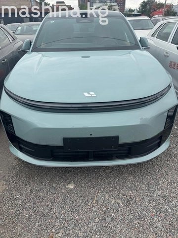 Li Auto L6 2025