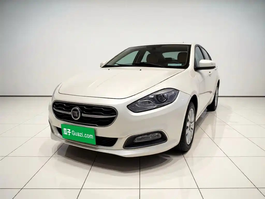 Fiat Viaggio 2015