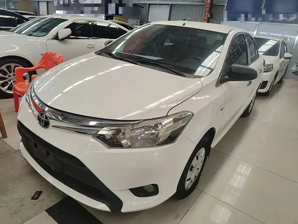 Toyota Vios 2015