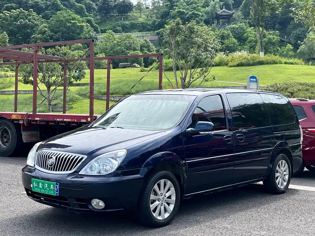 Buick GL8 2015