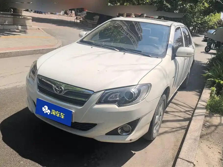 Toyota Corolla 2015