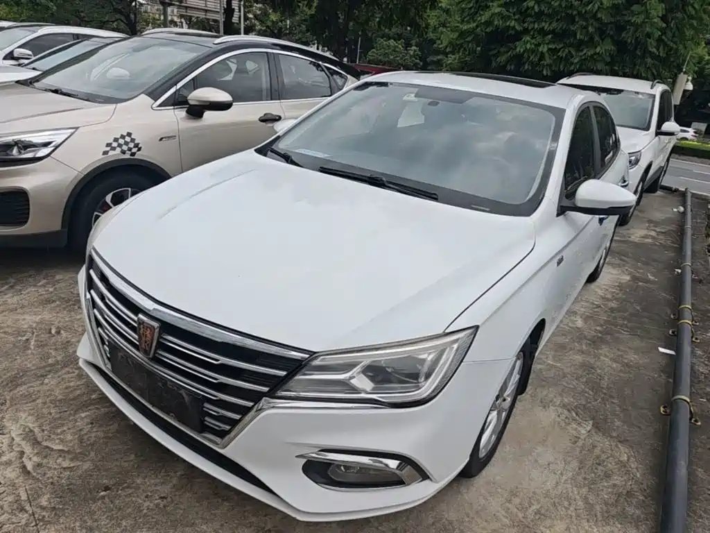 Roewe i5 2019