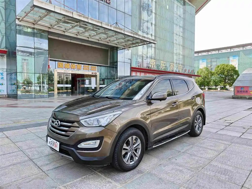 Hyundai Santa Fe 2014