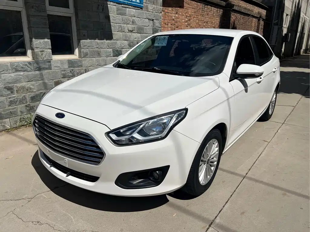 Ford Escort 2016
