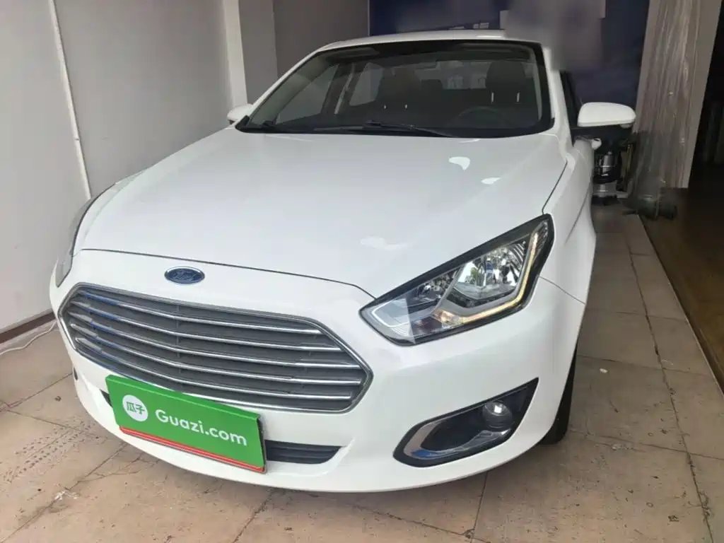 Ford Escort 2017