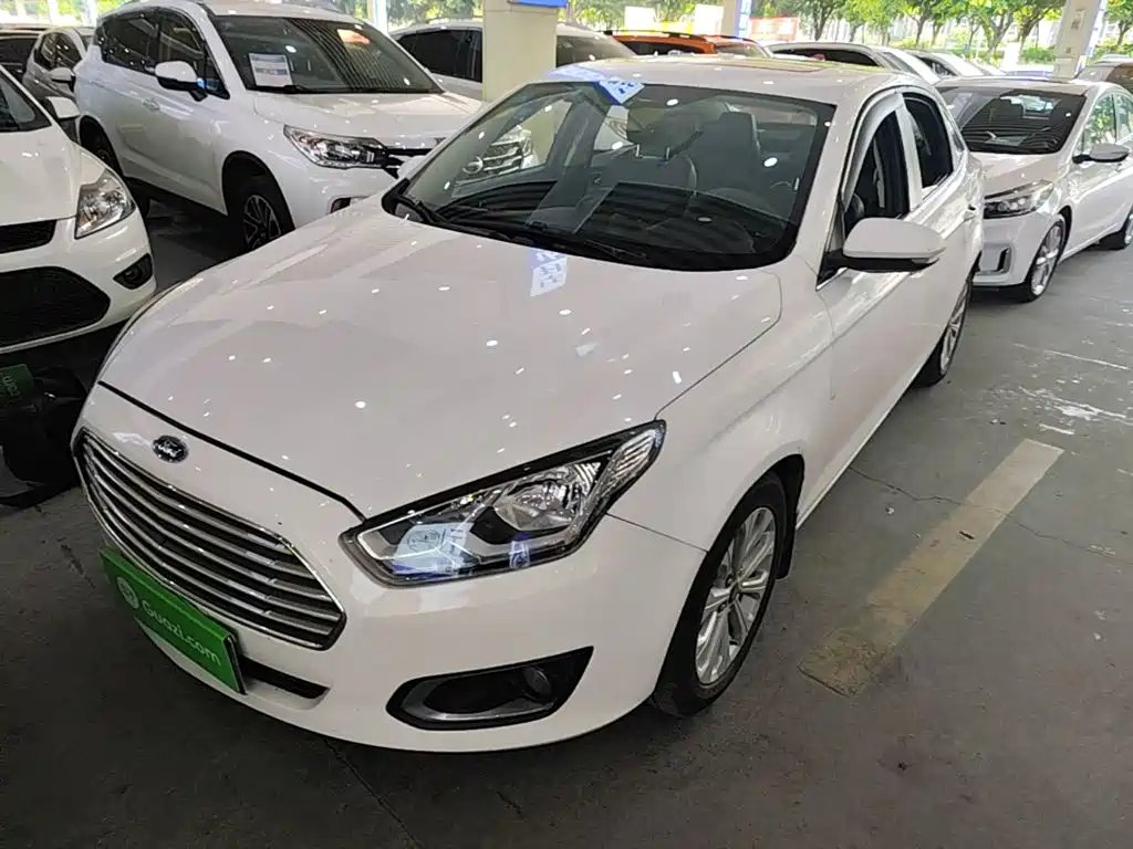 Ford Escort 2016