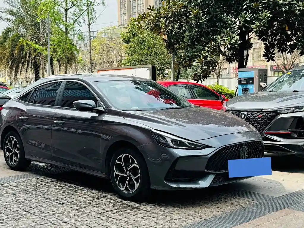 MG MG5 2021