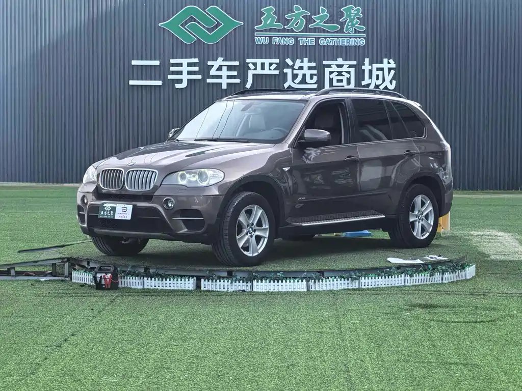 BMW X5 (Import) 2011