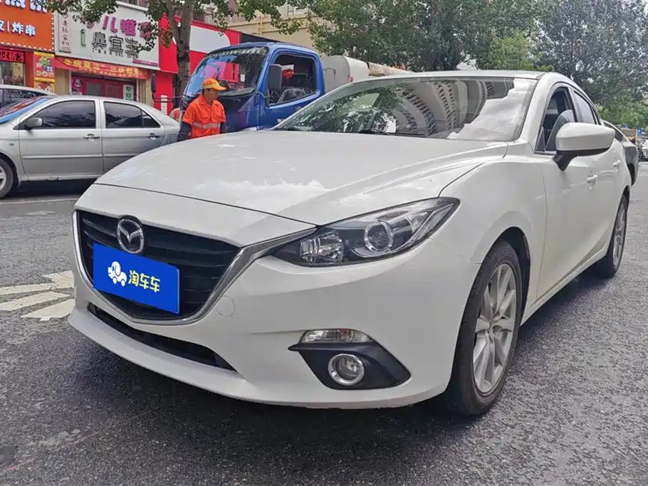 Mazda 3 Axela 2014
