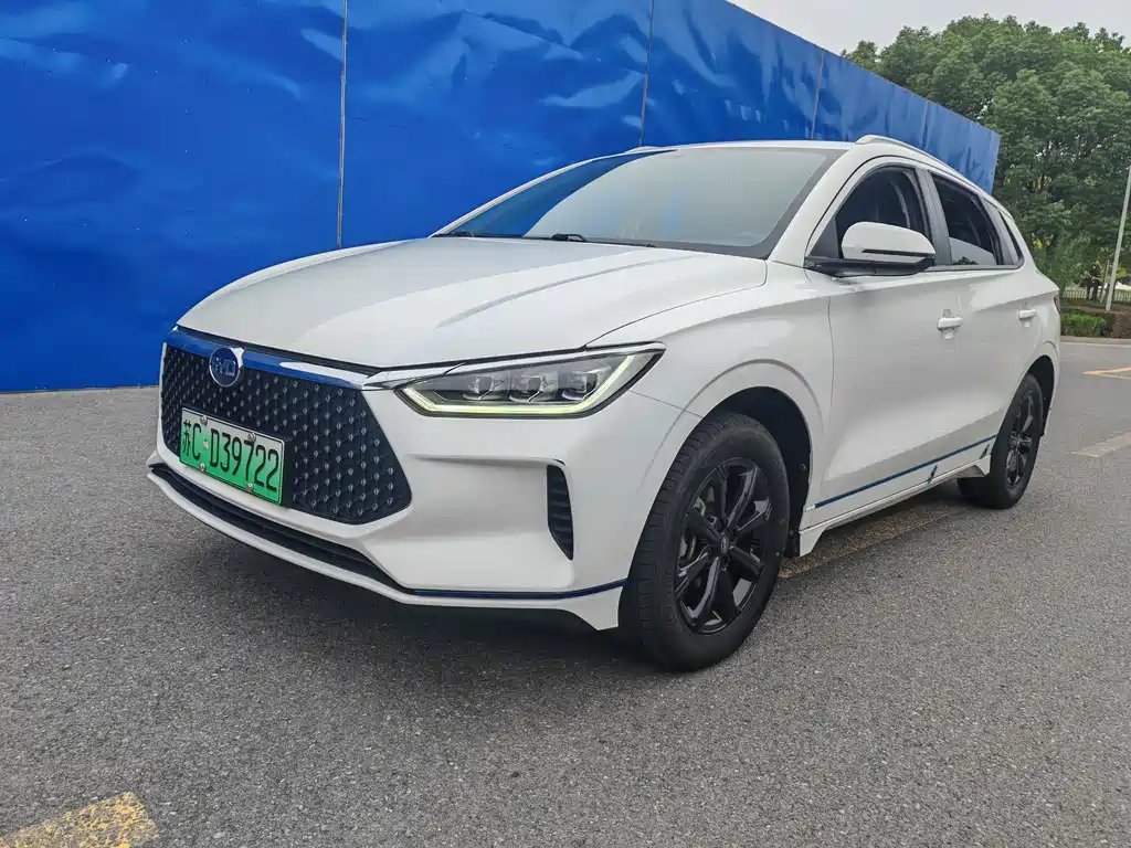 BYD e2 2020