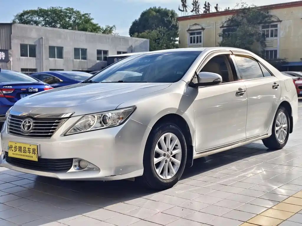 Toyota Camry 2013