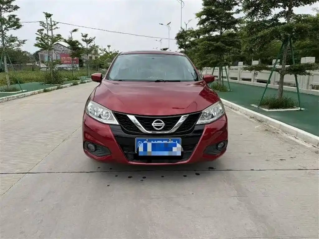 Nissan Tiida 2017