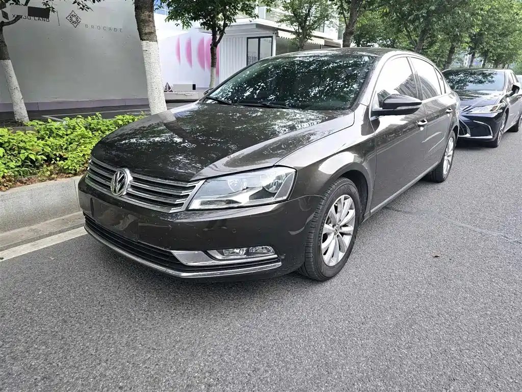 Volkswagen Magotan 2015