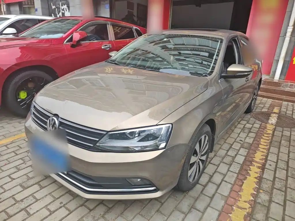 Volkswagen Sagitar 2019