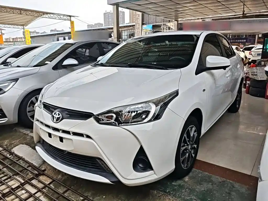 Toyota Yaris L 2020
