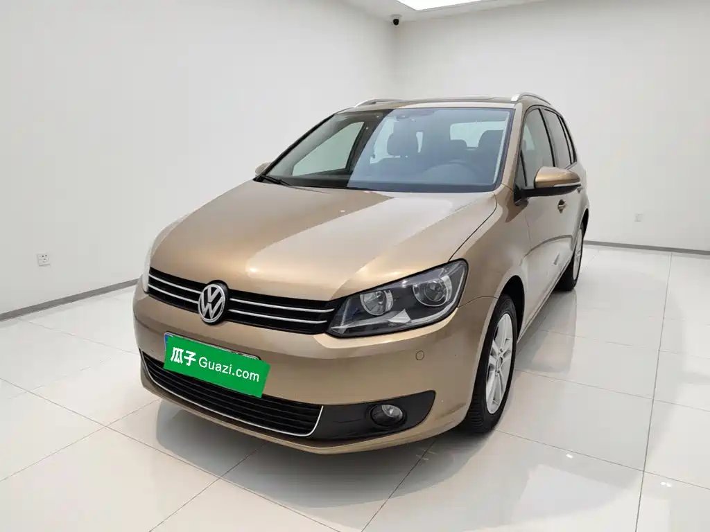 Volkswagen Touran 2016