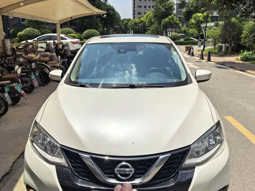 Nissan Tiida 2020