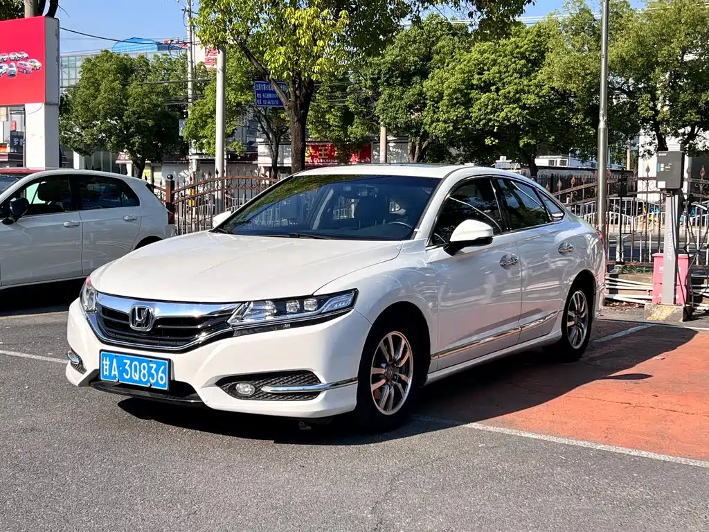 Honda Spirior 2015
