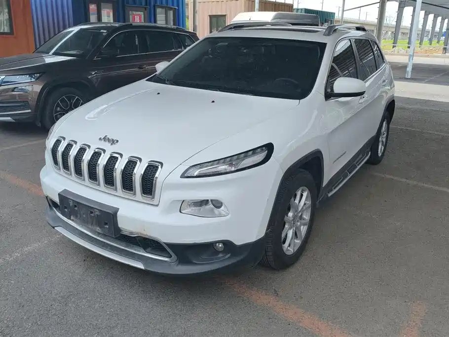 Jeep Cherokee 2020