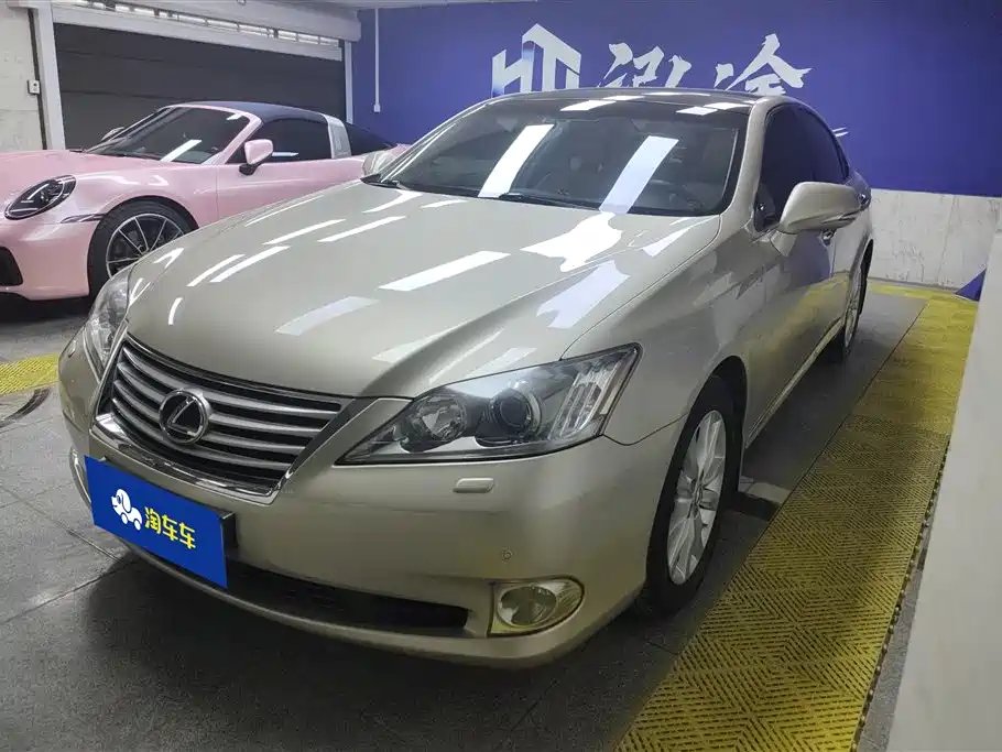 Lexus ES 2012