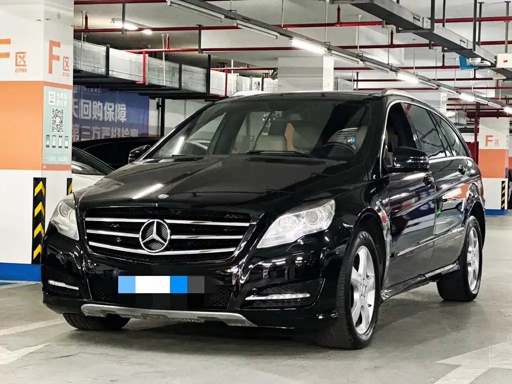 Mercedes-Benz R-Class 2015