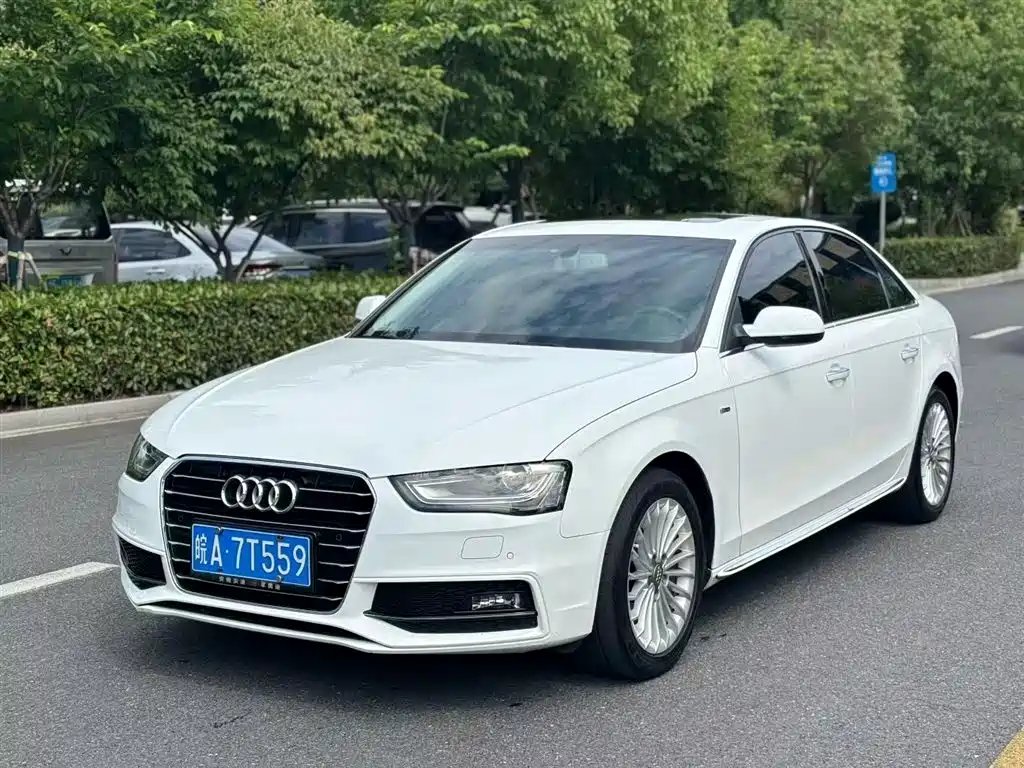 Audi A4L 2016