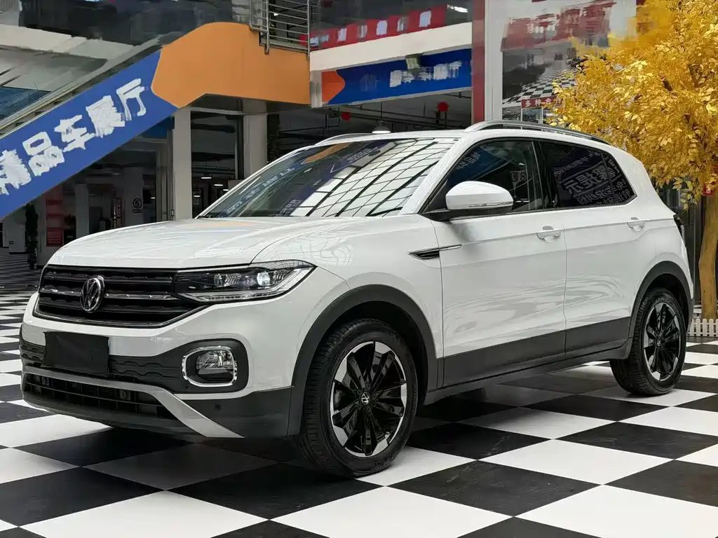 Volkswagen Tacqua 2021