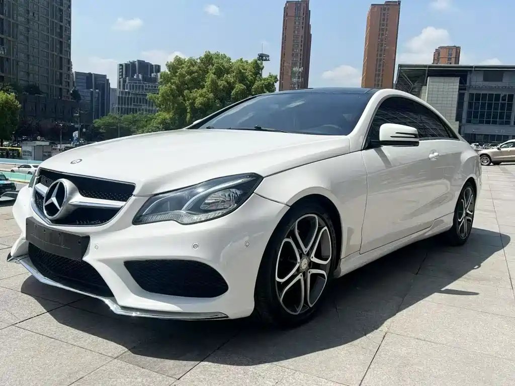 Mercedes-Benz E-Class (Import) 2016