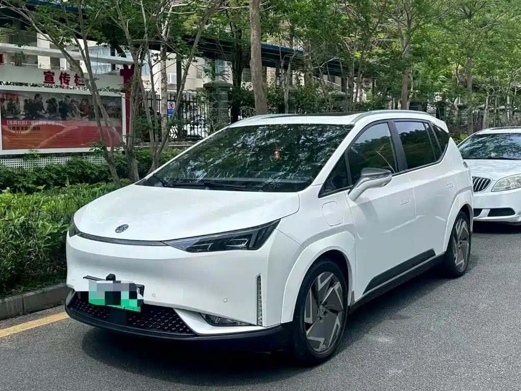 Hycan Z03 2022